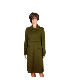 Платье женское трикотажное с карманами и высоким горлом цвета хаки размер М 22000 Арман, трикотажное предприятие