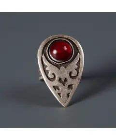 Кольцо "Tomiris collection" в этническом стиле с красным камнем 4000 Tomiris collection, отдел украшений в этническом стиле