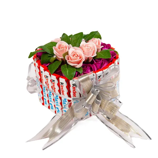 Мыльный букет со сладостями Кinder 10000 Мыльные цветы, букеты ручной работы