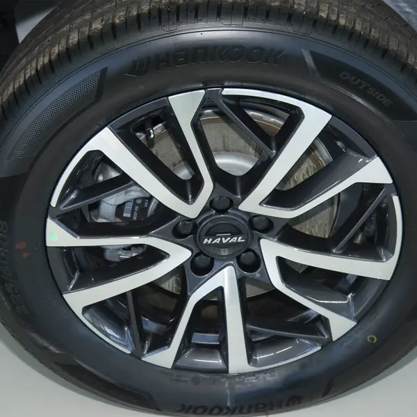 Автомобиль Haval H6 Comfort 1.5T 2WD 7DCT 12690000 Haval, ​автосалон