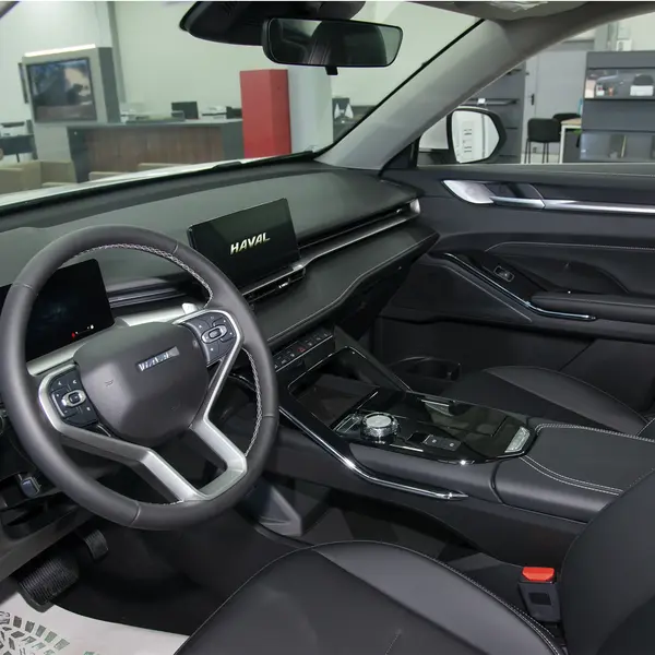 Автомобиль Haval H6 Comfort 1.5T 2WD 7DCT 12690000 Haval, ​автосалон