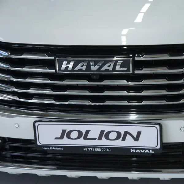 Автомобиль Haval Jolion Comfort 1.5T 2WD MT 10890000 Haval, ​автосалон