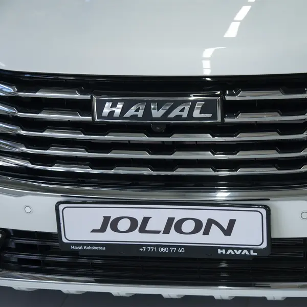 Автомобиль Haval Jolion Elite 1.5T 2WD 7DCT 11790000 Haval, ​автосалон