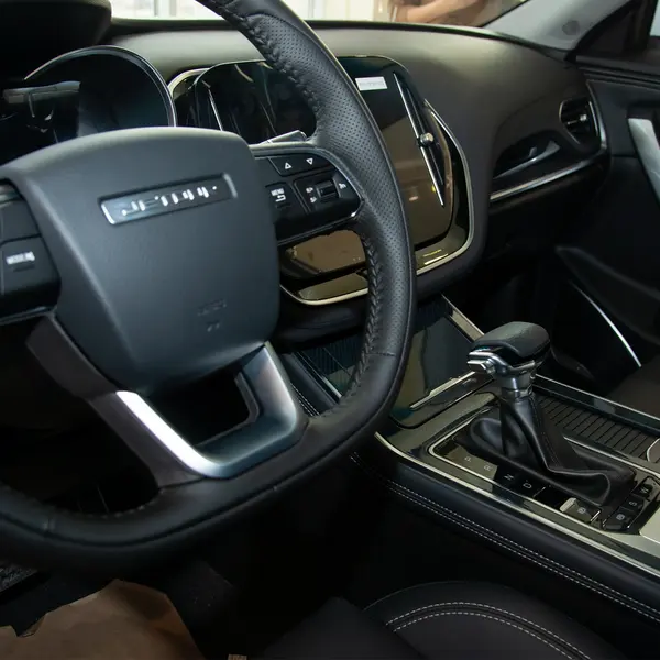 Автомобиль Jetour X70 1.5T 7-ми местный Цвет: белый 9990000 Jetour, ​автосалон