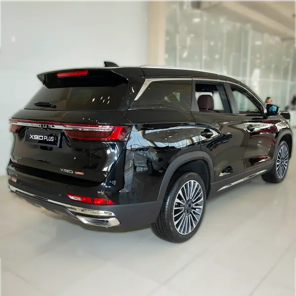 Автомобиль Jetour X90 2.0T 7DCT Plus Цвет:черный 13490000 Jetour, ​автосалон