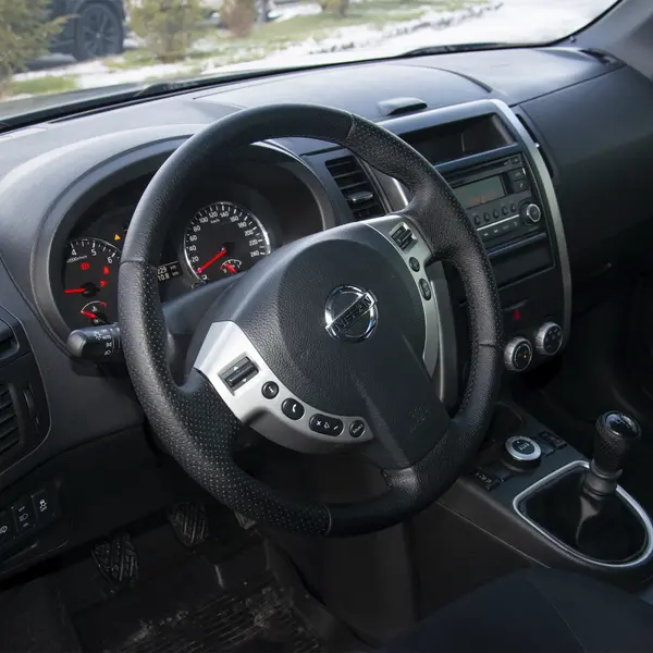 Автомобиль Nissan X-trail 2014 года 8000000 Тойота сервис Кокшетау, ​автосалон