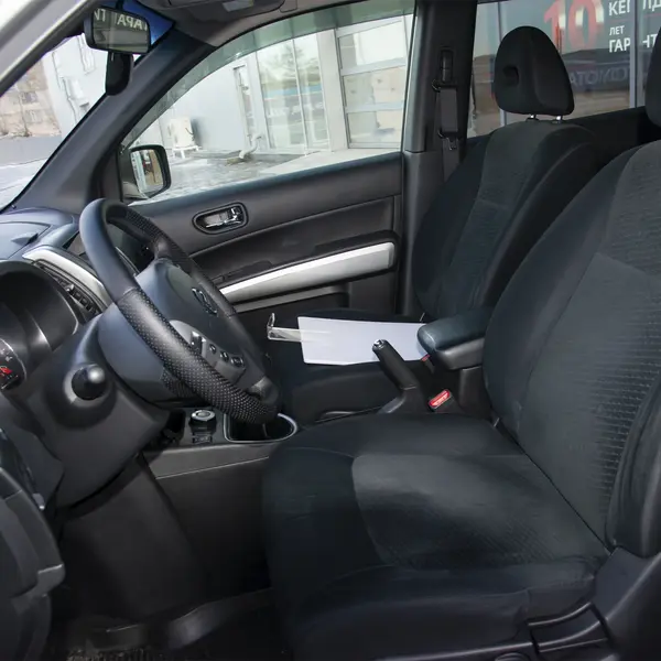 Автомобиль Nissan X-trail 2014 года 8000000 Тойота сервис Кокшетау, ​автосалон