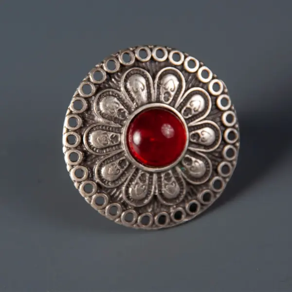 Кольцо "Tomiris collection" круглое с красным камнем 4000 Tomiris collection, отдел украшений в этническом стиле