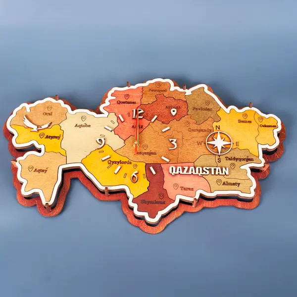 Часы настенные карта Республики Казахстан 15000 TARTU,салон сувениров и подарков