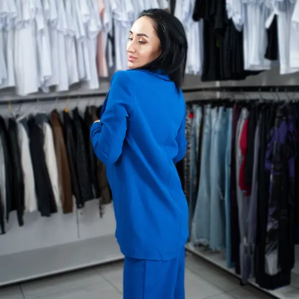 Женский брючный костюм синего цвета пиджак и комбинезон 17500 Фифочка, магазин женской одежды